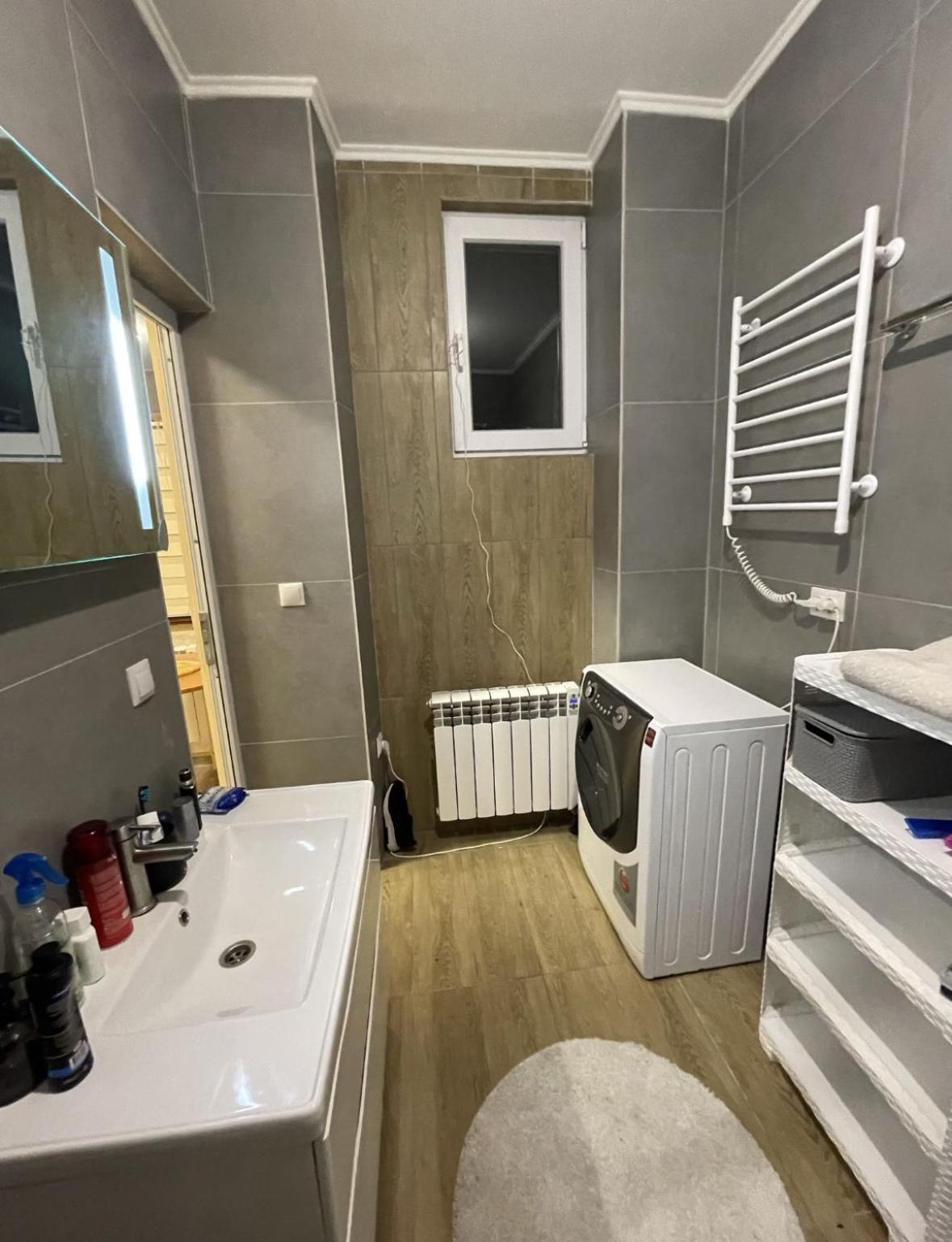Apartment смарт-квартира 5хв до центрального вокзалу Lviv